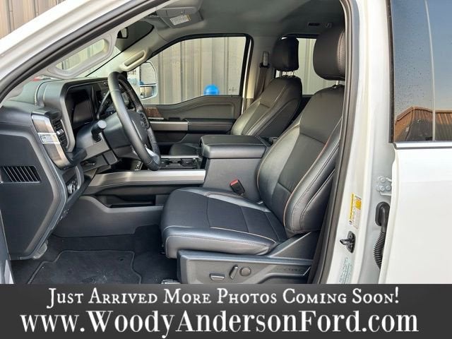 2026 Ford Super Duty F-450 DRW LARIAT