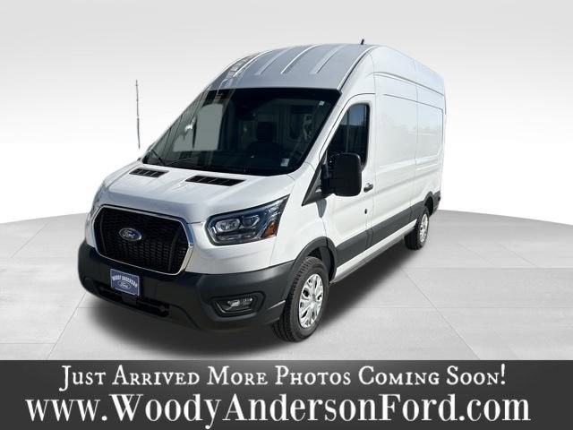 2024 Ford Transit Cargo Van Base