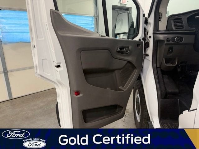 2025 Ford Transit Cargo Van Base