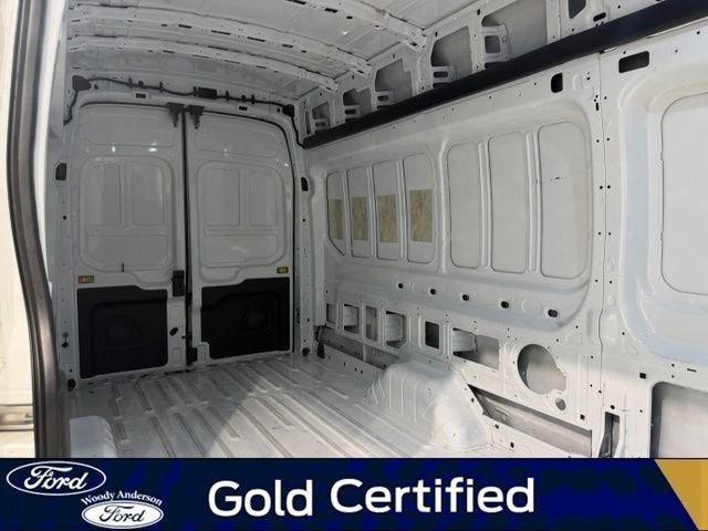 2025 Ford Transit Cargo Van Base