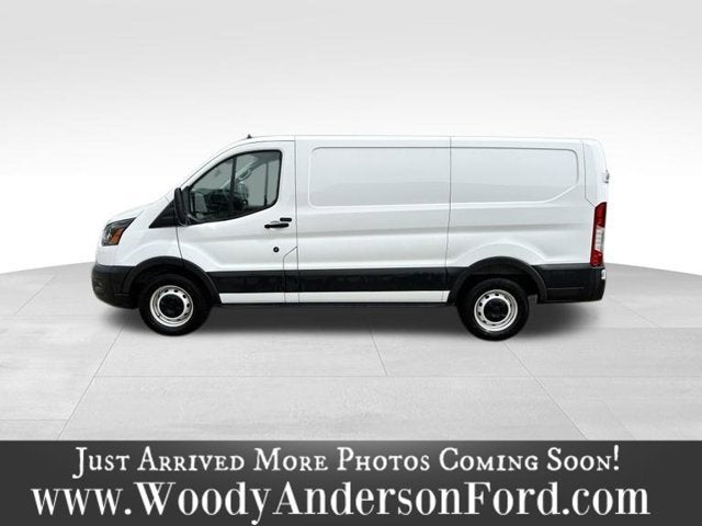 2025 Ford Transit Cargo Van Base