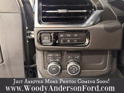 2025 GMC Yukon Elevation