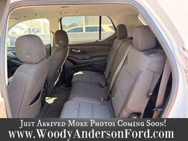 2021 Chevrolet Traverse LS