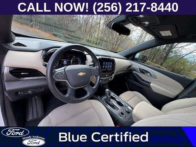 2022 Chevrolet Traverse LT Cloth