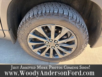 2023 Chevrolet Traverse RS