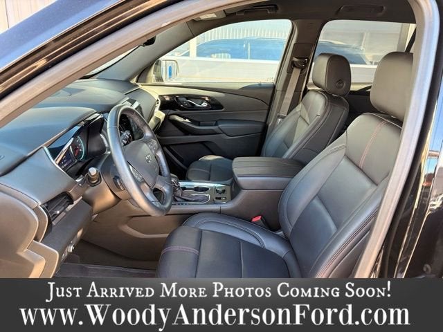 2023 Chevrolet Traverse RS