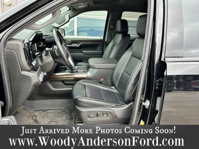 2023 GMC Sierra 1500 Elevation