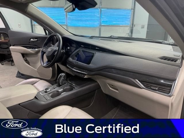 2019 Cadillac XT4 FWD Premium Luxury