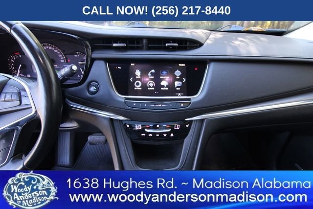 2017 Cadillac XT5 Luxury FWD