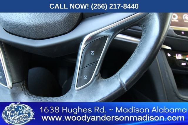 2017 Cadillac XT5 Luxury FWD