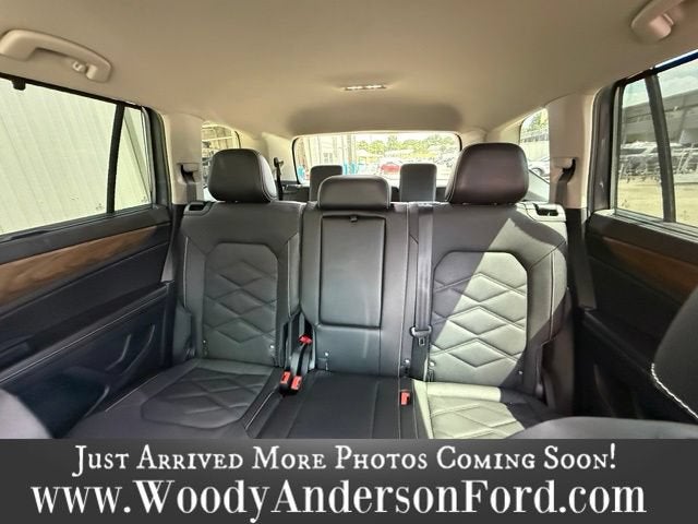 2024 Volkswagen Atlas 2.0T SE w/Technology