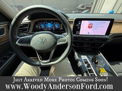 2024 Volkswagen Atlas 2.0T SE w/Technology