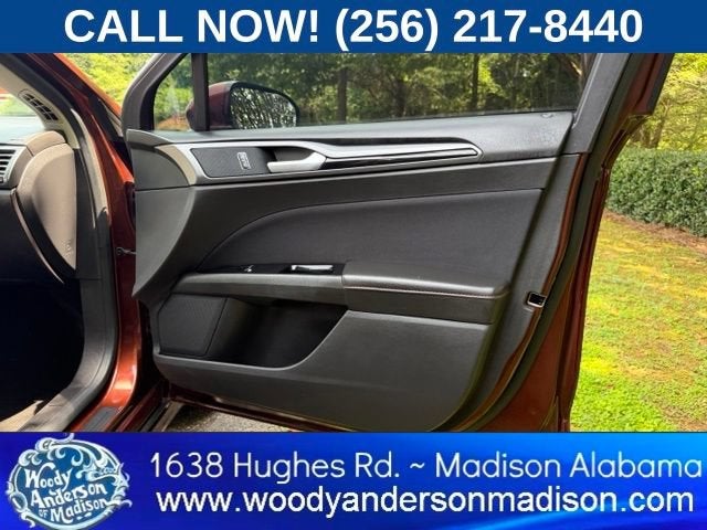 2016 Ford Fusion SE
