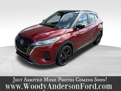 2023 Nissan Kicks SR