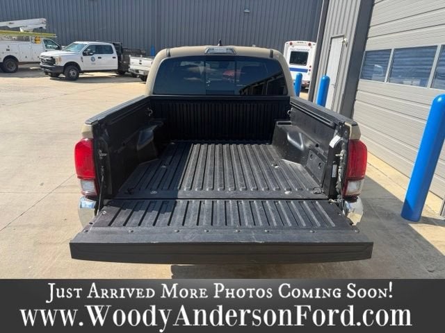2020 Toyota Tacoma 2WD SR5