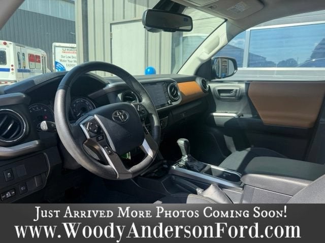 2020 Toyota Tacoma 2WD SR5