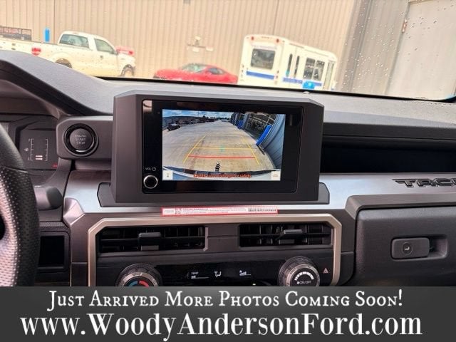 2026 Toyota Tacoma 4WD SR5