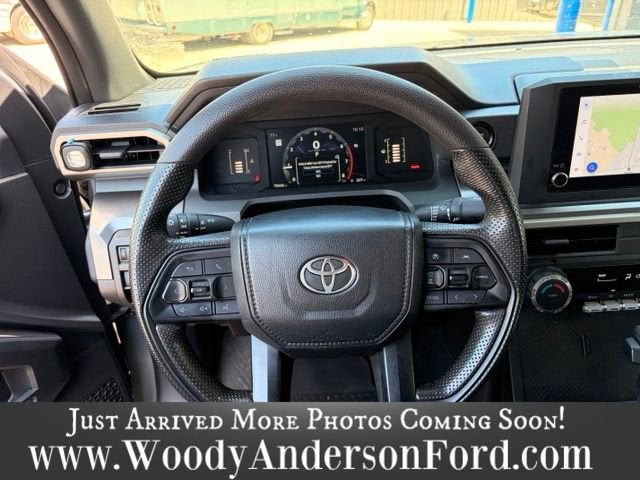 2024 Toyota Tacoma 4WD SR5