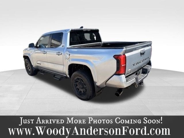 2024 Toyota Tacoma 4WD SR5