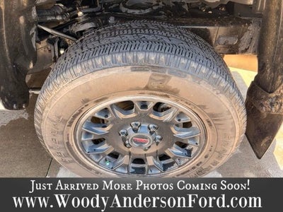2024 Toyota Tacoma 4WD SR5