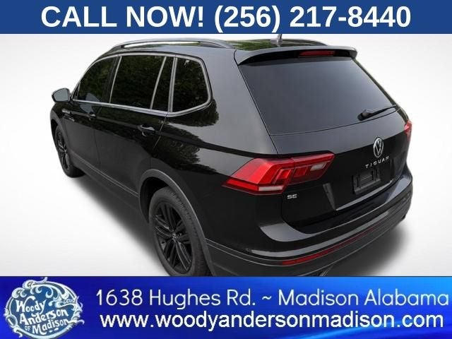 2022 Volkswagen Tiguan SE R-Line Black