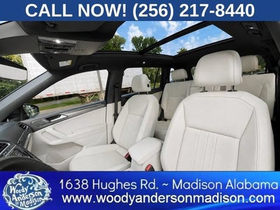 2022 Volkswagen Tiguan SE R-Line Black