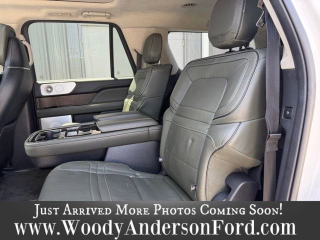 2023 Lincoln Navigator L Black Label