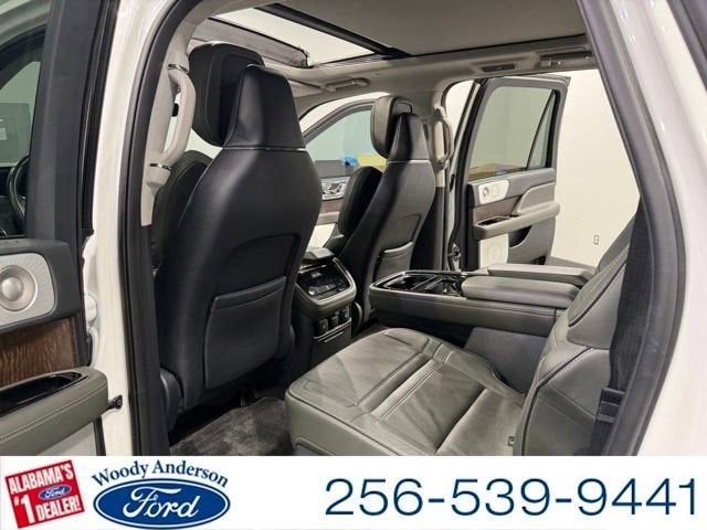 2023 Lincoln Navigator L Black Label