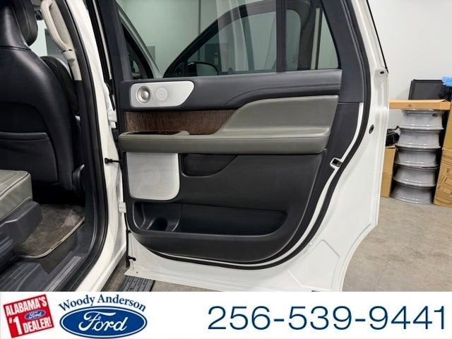 2023 Lincoln Navigator L Black Label
