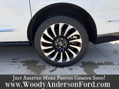 2023 Lincoln Navigator L Black Label