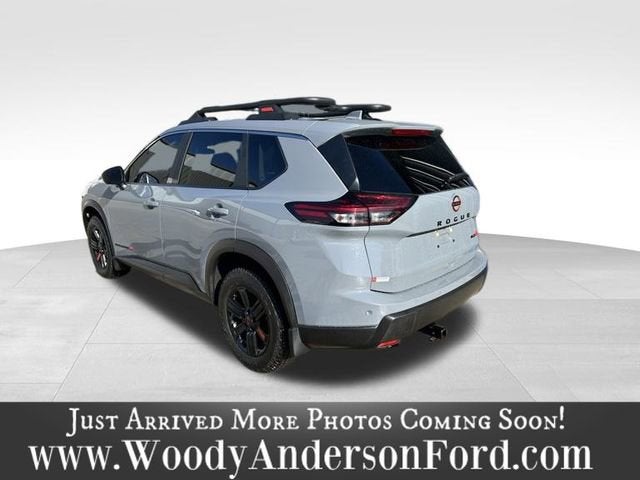2025 Nissan Rogue Rock Creek