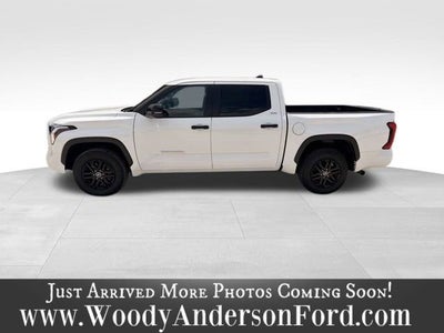 2024 Toyota Tundra 2WD SR5