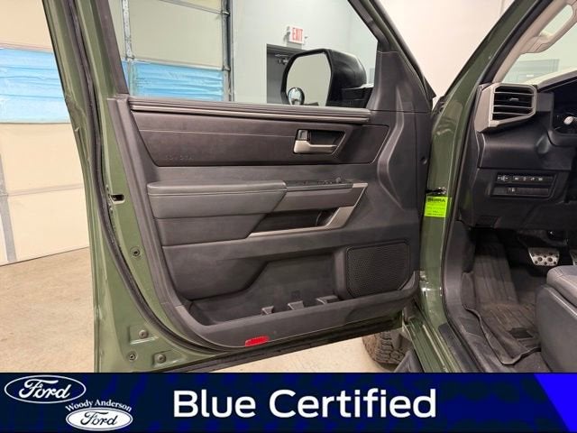 2023 Toyota Tundra 4WD SR5