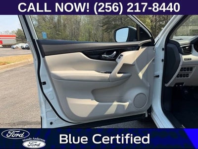 2022 Nissan Rogue Sport SV