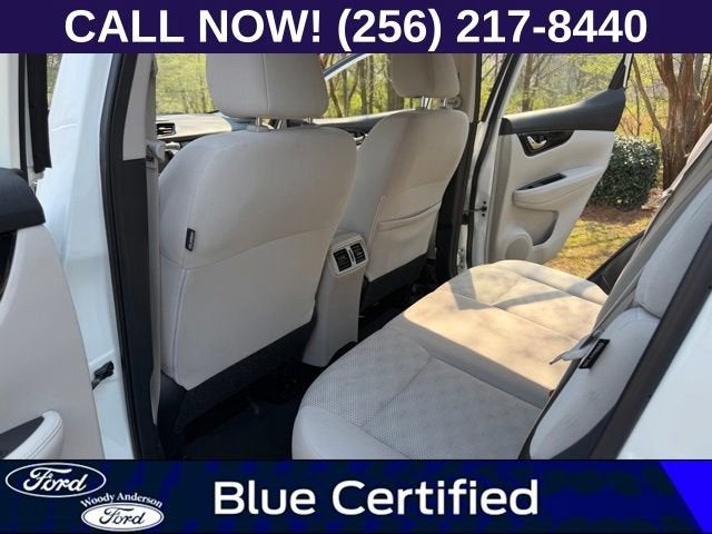 2022 Nissan Rogue Sport SV