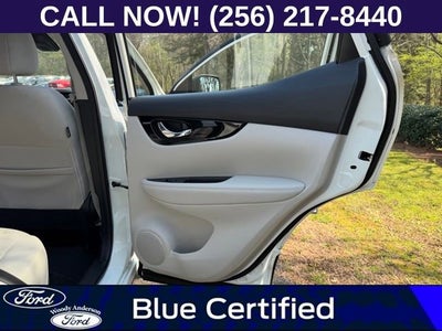 2022 Nissan Rogue Sport SV