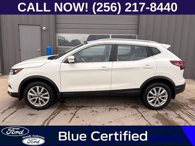 2022 Nissan Rogue Sport SV