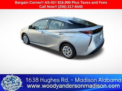 2016 Toyota Prius Two