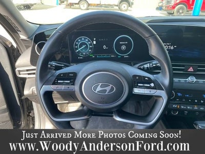 2024 Hyundai Elantra Hybrid Limited