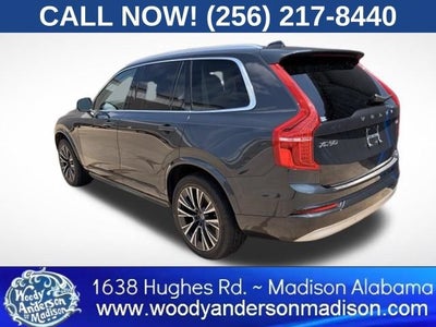 2022 Volvo XC90 Momentum