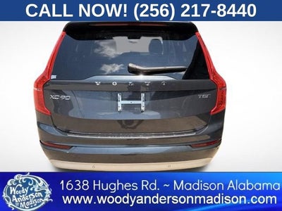 2022 Volvo XC90 Momentum