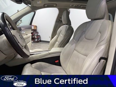2022 Volvo XC90 Inscription