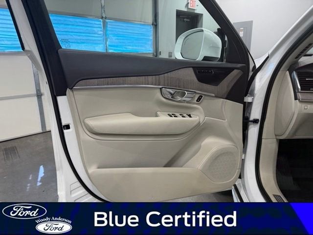 2022 Volvo XC90 Inscription