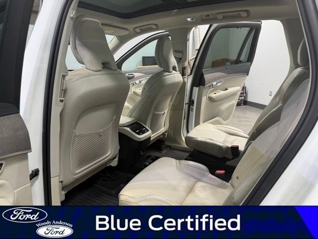2022 Volvo XC90 Inscription