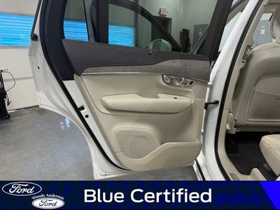 2022 Volvo XC90 Inscription