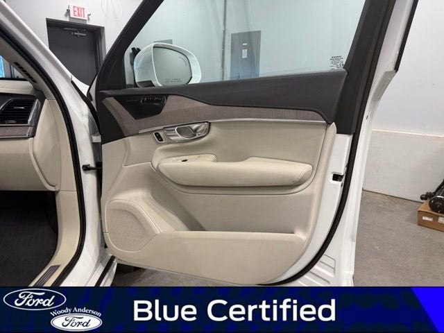 2022 Volvo XC90 Inscription