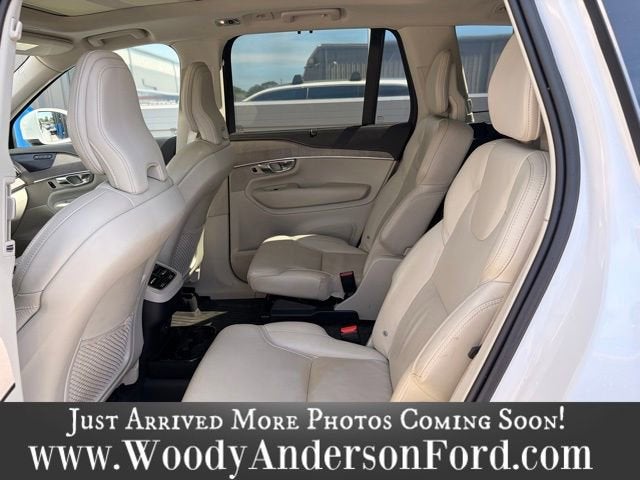 2022 Volvo XC90 Inscription